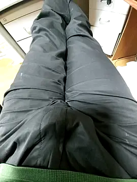 zxc9090zxc Show in webcam