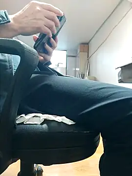 zxc9090zxc Show Webcam