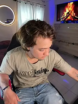 AngelLatinBoy ওয়েবক্যাম শো