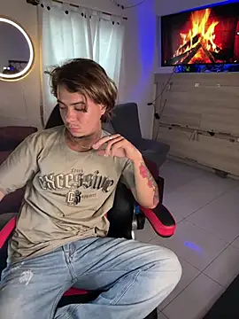 AngelLatinBoy Webcamshow
