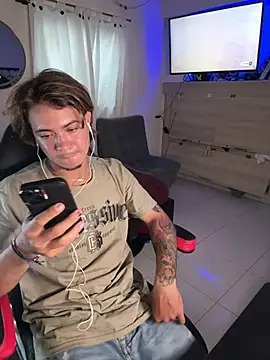 Webkamerová show AngelLatinBoy