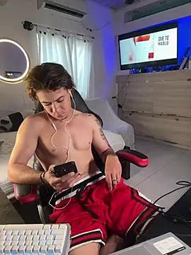 AngelLatinBoy Webcam Show
