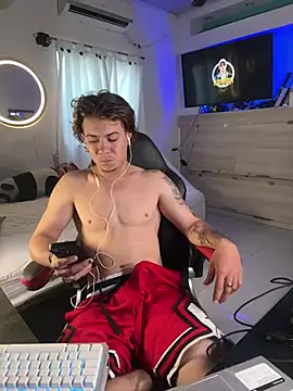 AngelLatinBoy webcam show