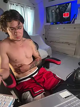 AngelLatinBoy 网络视讯表演