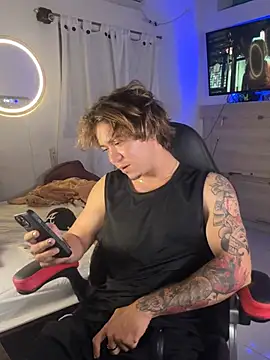 Show de webcam de AngelLatinBoy