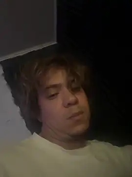 AngelLatinBoy Pertunjukan Webcam