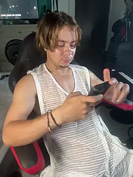 AngelLatinBoy Шоу с уебкамера