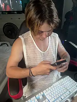 Webkamerová show AngelLatinBoy