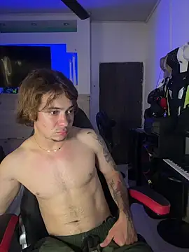 AngelLatinBoy Шоу с уебкамера