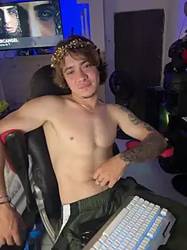 AngelLatinBoy Show Webcam