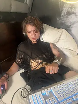 Show webcam de AngelLatinBoy