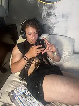 AngelLatinBoy 웹캠   쇼