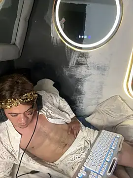 AngelLatinBoy Show in webcam