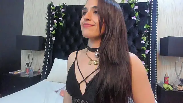 MeganNightt's Webcam Show