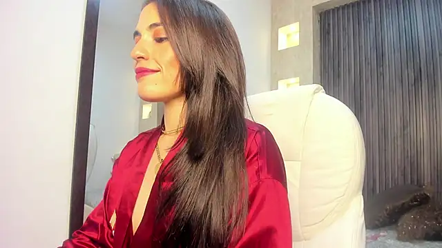 Show modela MeganNightt na web-kameri