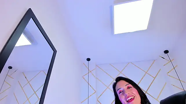 MeganNightt 在線直播表演