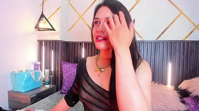 MeganNightt Show Webcam