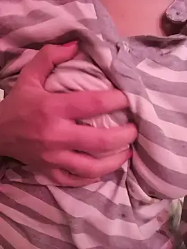 Divya3107 XXX чат на живо