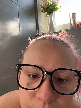 Fiebie_licious_ Webcam-Show