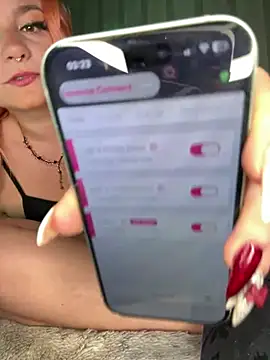 Fiebie_licious_のライブXXXチャット