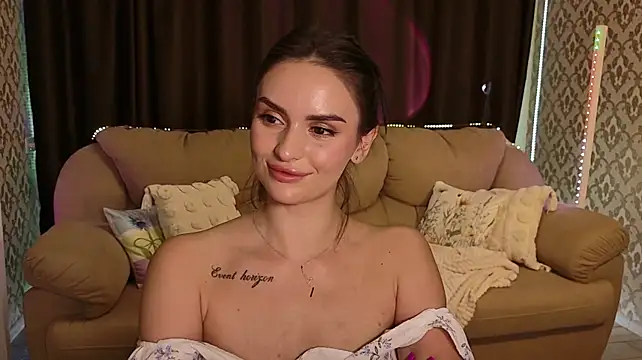 Вебкам-шоу MilaaSweety