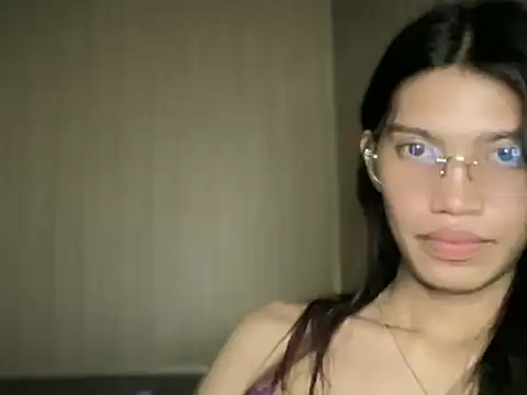Yourgoddess_jayve Pertunjukan Webcam