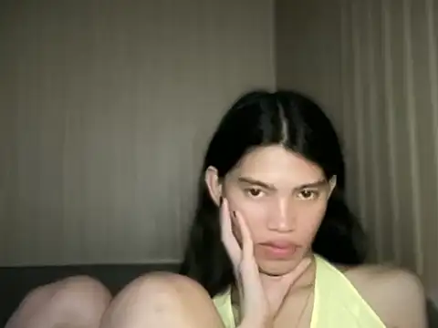 Yourgoddess_jayve Pertunjukan Webcam