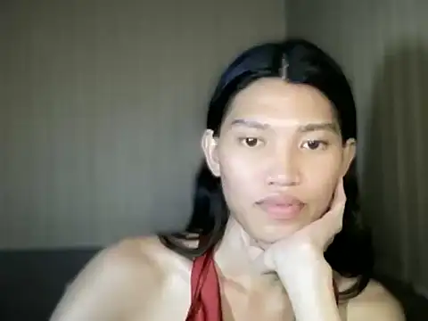 Show modela Yourgoddess_jayve na web-kameri