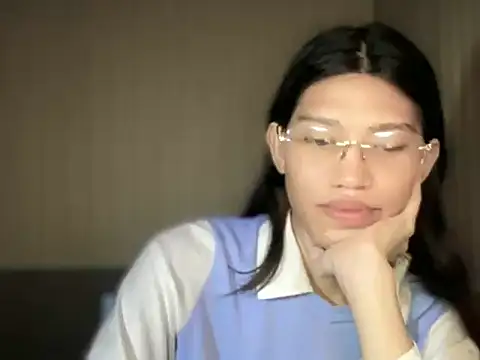 Yourgoddess_jayve Pertunjukan Webcam