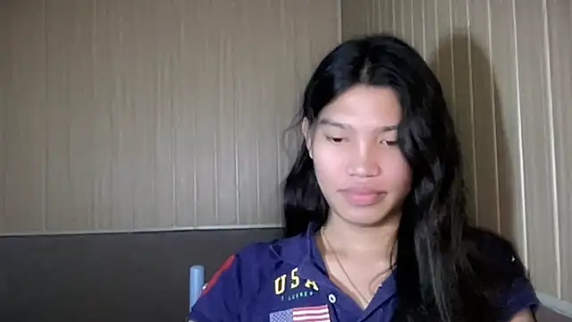 Yourgoddess_jayven Webbikameraesitys