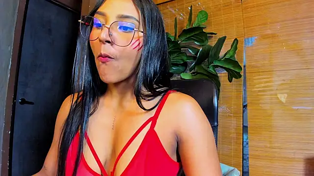 Victoria_Gonzalez's Webcam Show