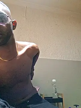 Show modela indianDurb26 na web-kameri