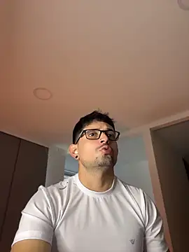 Show Webcam de TroyeSavage