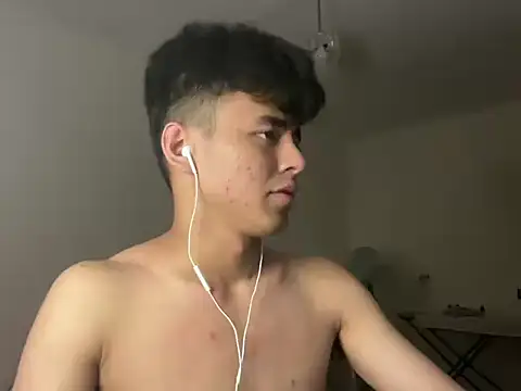 ToddWarren Show in webcam