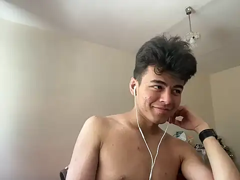 ToddWarren Show in webcam