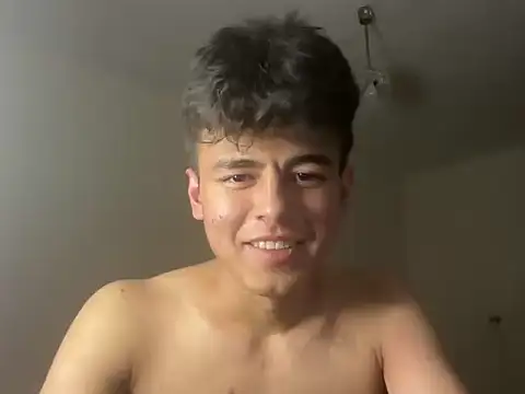 ToddWarren Show in webcam