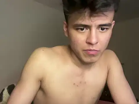 ToddWarren Show in webcam