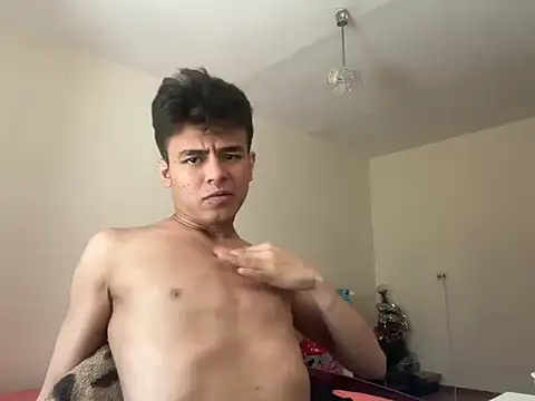 Show modela ToddWarren na web-kameri