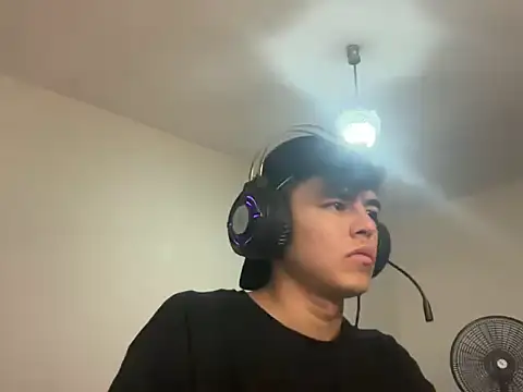 ToddWarren Pertunjukan Webcam