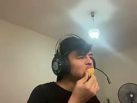 ToddWarren's Webcam Show