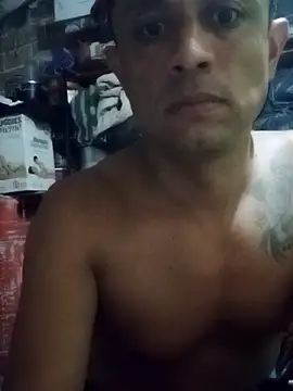 Show modela hacheshx na web-kameri