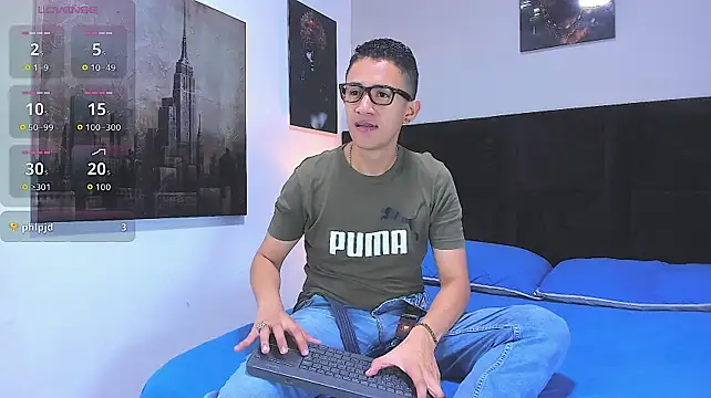 Pertunjukan Kamera Web _Alan_Walker_1