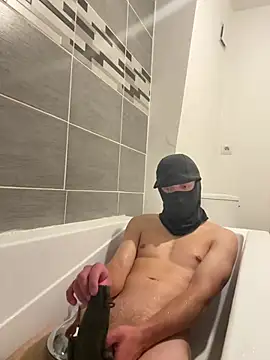 عرض كام Hommemysterieux