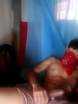 ElchicoX01 Adlı Modelin Web Kamerası Şovu