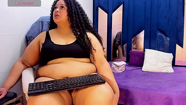Show webcam de BustyyJuicy_Rs