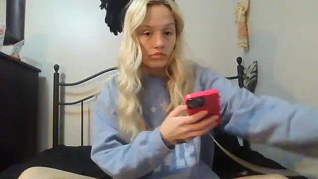 הופעת וובקאם של kaci_brooke
