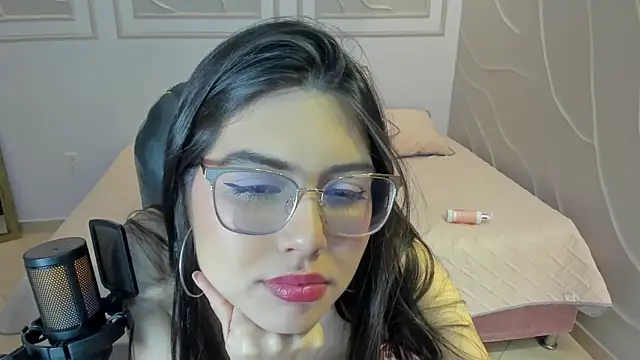 دردشة Cloebennet013 الجنسية المباشرة