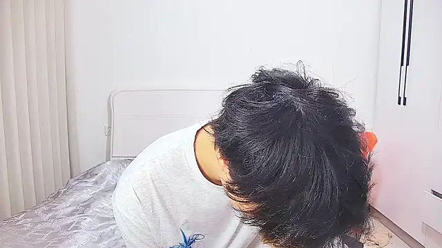 icecream-002 Show in webcam