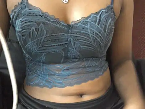 Couplehot00's Live XXX Chat
