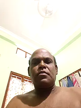 Desiwife07's Webcam Show